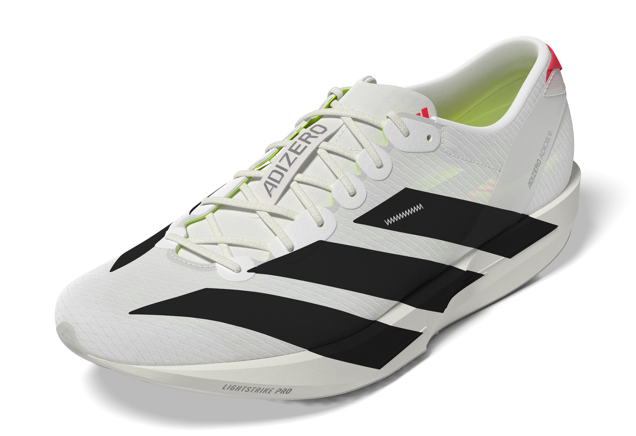 Schrägansicht von vorne linker Schuh Außenseite