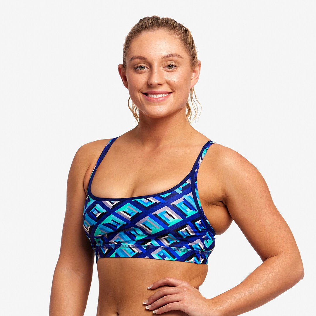 Tragebild Badetop Ansicht von vorne