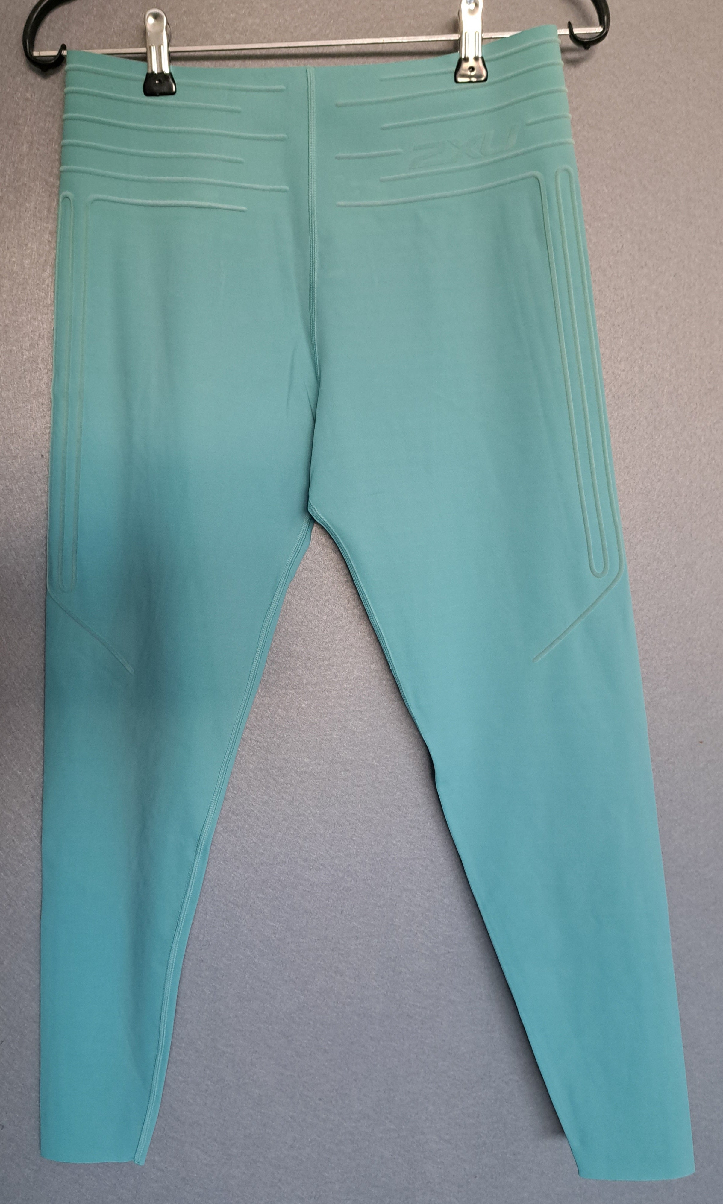 2XU No Distraction  Hi-Rise Compression Tight, Damen,Porcelain/Porcelain