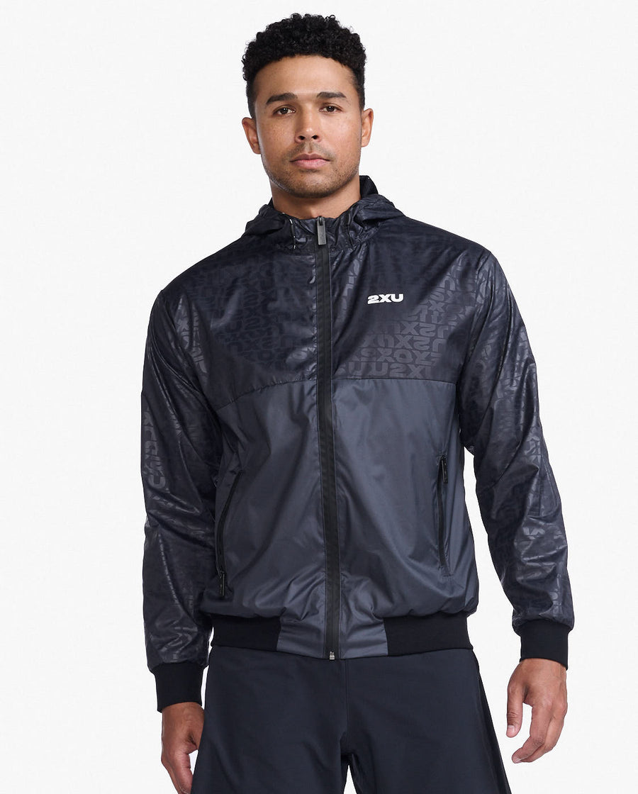 2XU Motion Windbreaker, Herren, Embossed Monogram/Silver Reflective