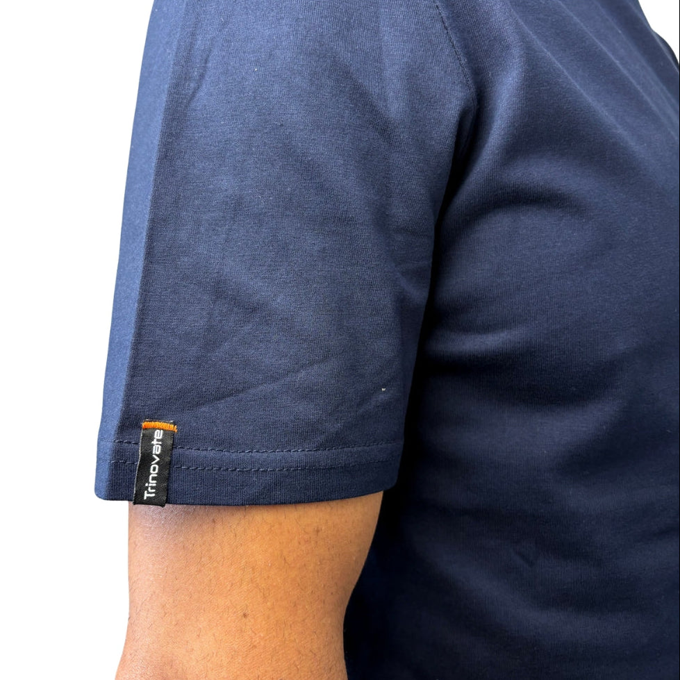 Trinovate Essential T-Shirt, Herren, core-blue, Detailansicht des Stoffs am rechten Ärmel