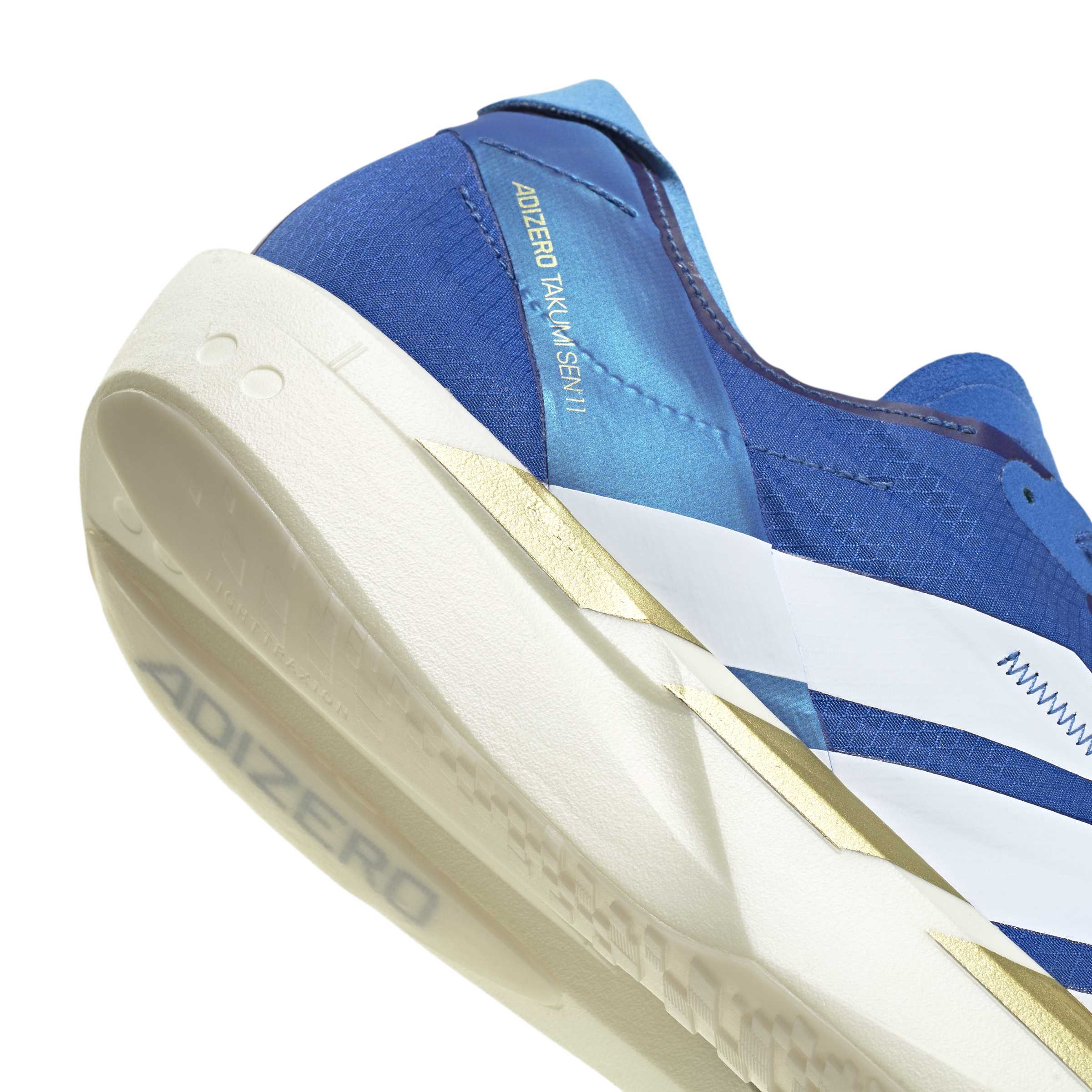 Detailansicht Fersenbereich rechter Schuh