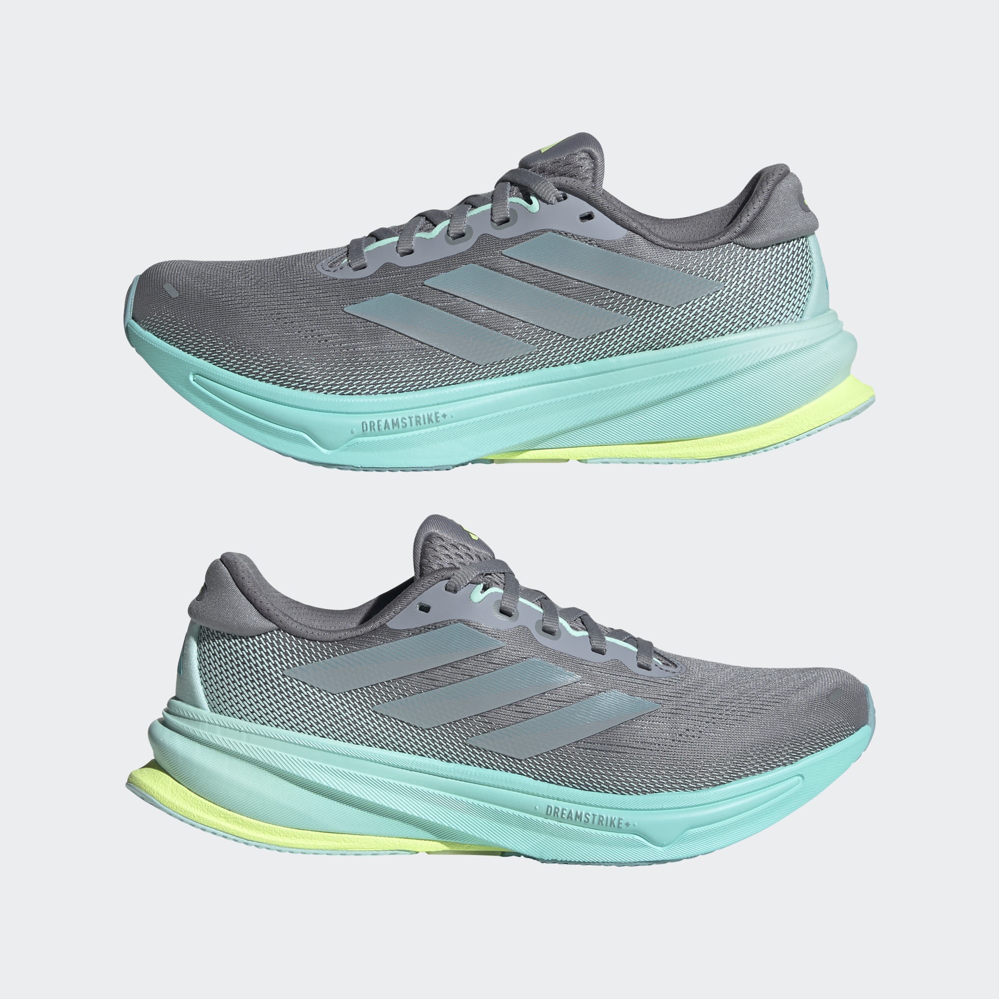 Seitenansicht oben linker Schuh Außenseite, unten rechter Schuh Außenseite