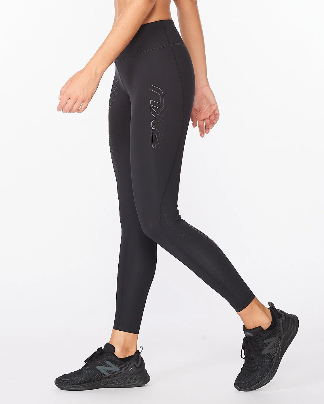 2XU Damen Mid-Rise Compression Tights, Black/Dotted Black Logo