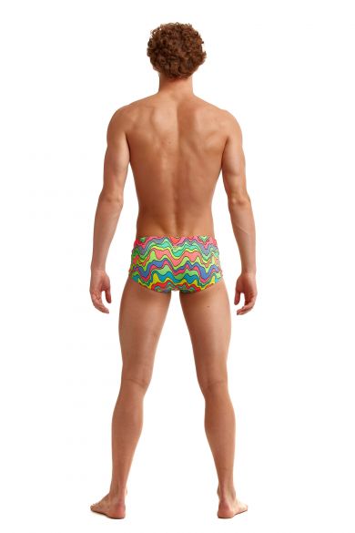 Tragebild von hinten