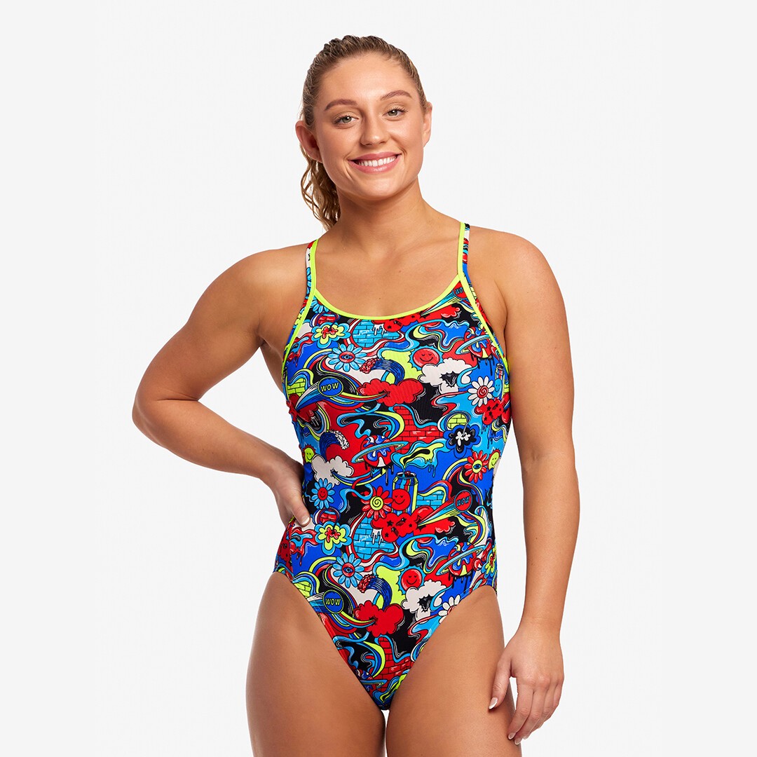 Tragebild Badeanzug Ansicht von vorne